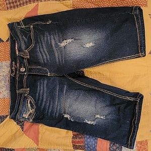 Amethyst denim shorts